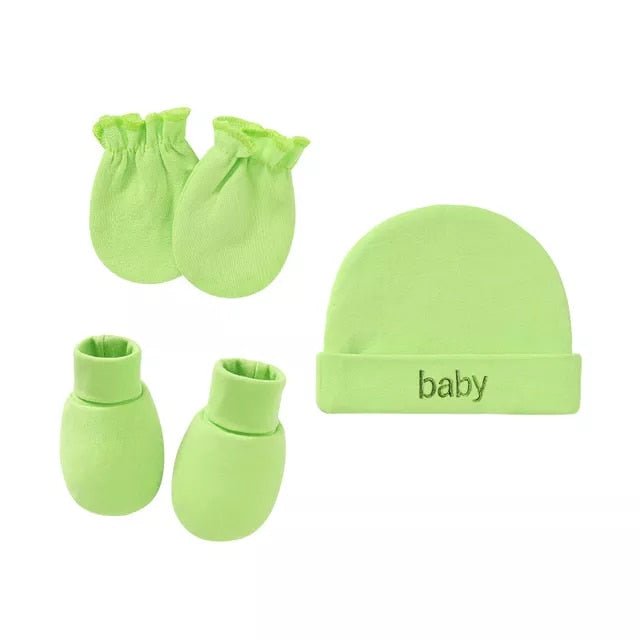 Newborn Hat+Gloves+Socks Set